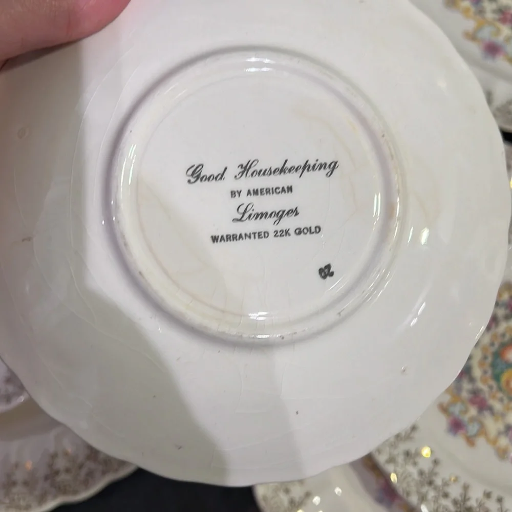 American Limoges Good Housekeeping warranted 22K gold 8 piece set floral pattern - Picture 3 of 6